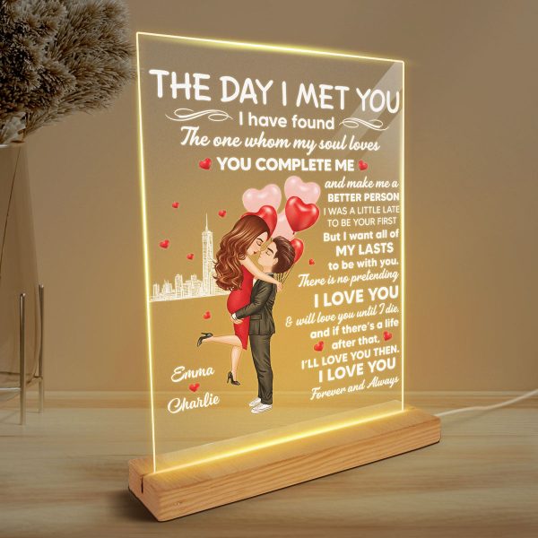 Hugging Couple I Met You Personalized LED Night Light, Acrylic LED Lamp Online Hot Sale - Image 3