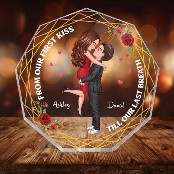 Doll Couple Holding Kissing Valentine‘s day Gift Personalized Nonagon Acrylic Plaque Cheap